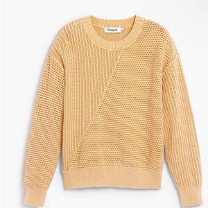 NWT Desigual women’s Yellow Sweater size M